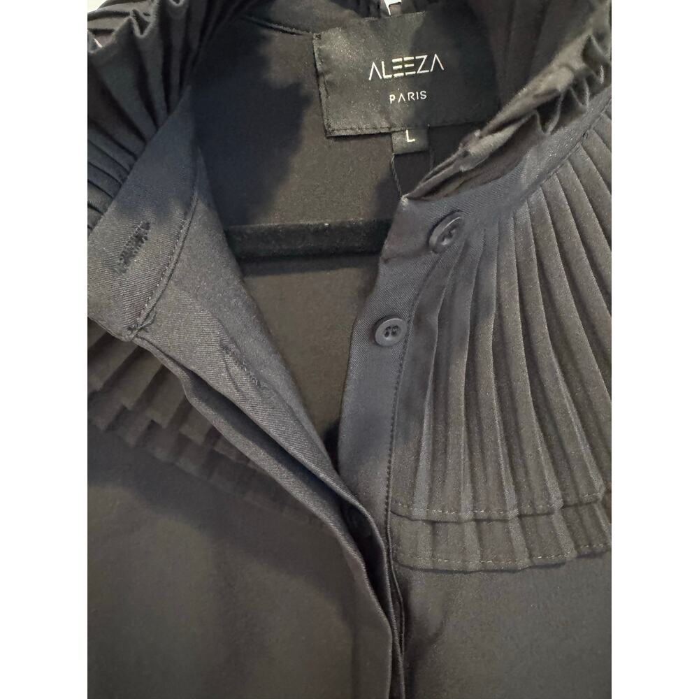 Aleeza Paris | Hierarchy Shirt - Picture 7 of 10
